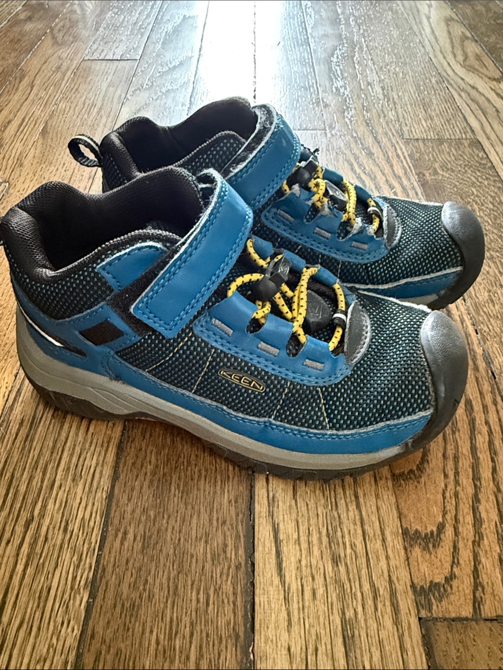 Keen Kids Blue and Yellow Trail Sneakers
